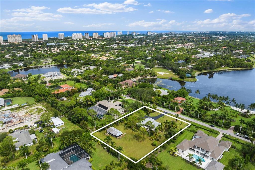 124 Eugenia Drive Naples, FL 34108 - Photo 15 of 20 a view of a city