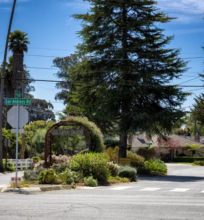 $5,199,000 | 365 Race Horse Lane, Watsonville, CA 95076