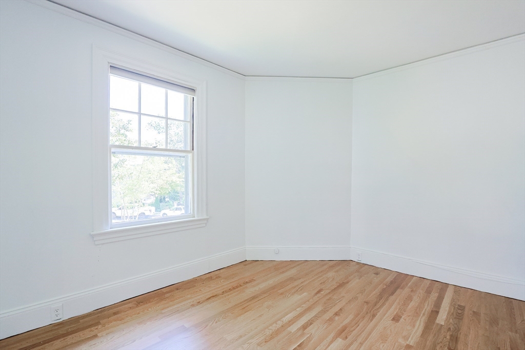 33 Birch Hill Road Newton, MA 02465 - Photo 18 of 29 Gallery Image 18
