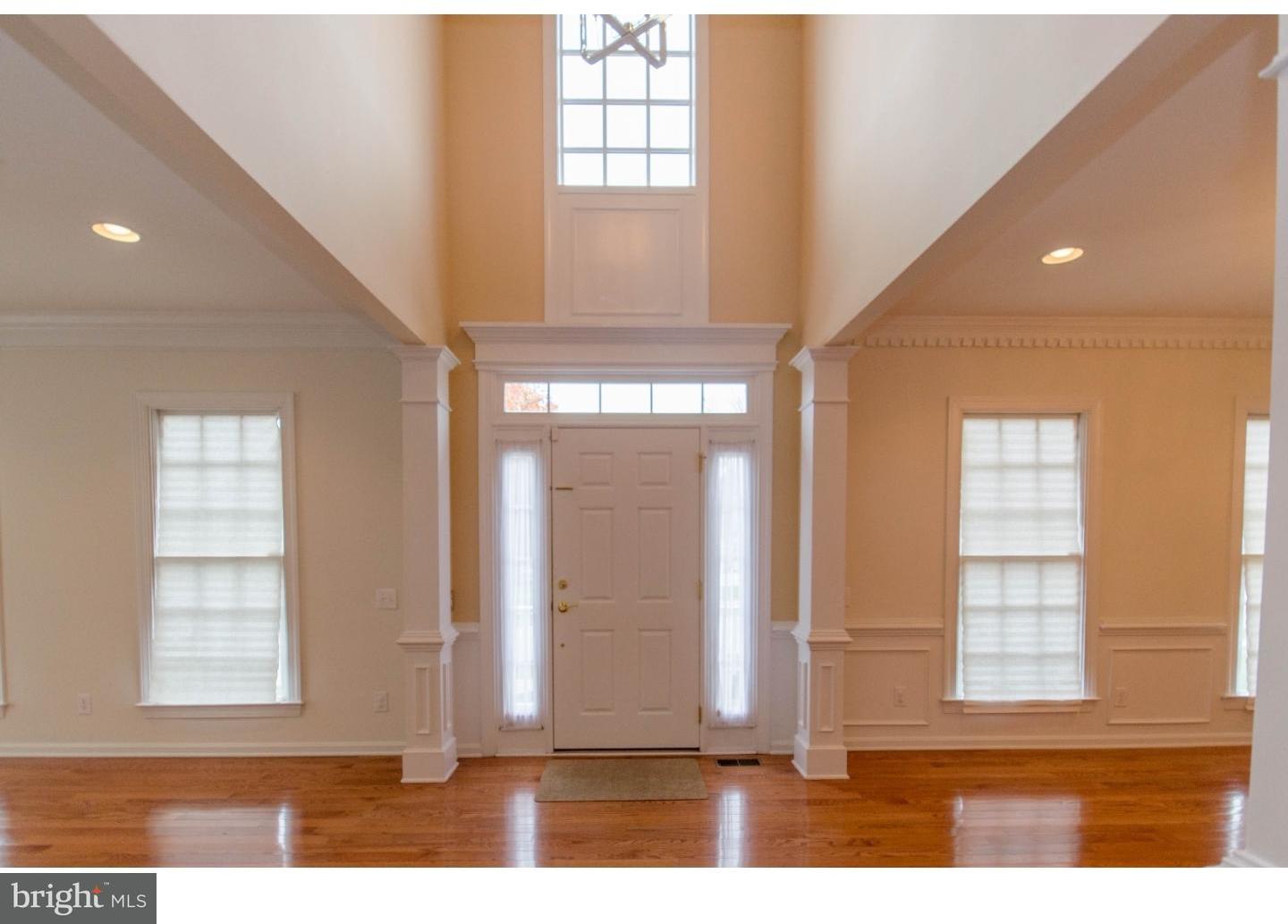 1674 Silver Birch Road Huntingdon Valley, PA 19006 - Photo 3 of 24 Foyer