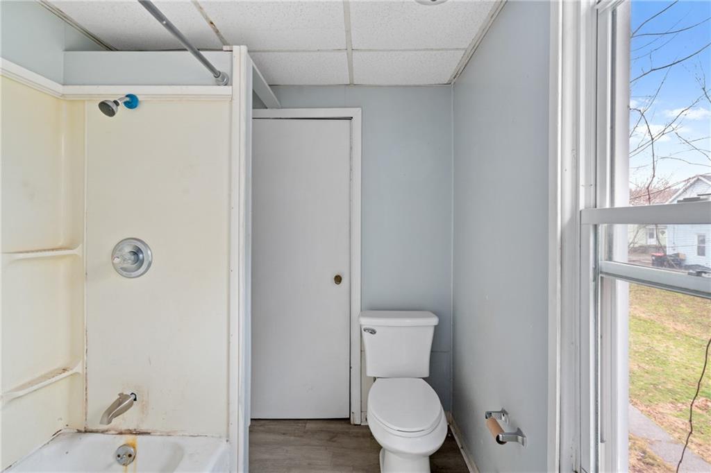 1203 Cunningham Avenue New Castle, PA 16101 - Photo 20 of 27