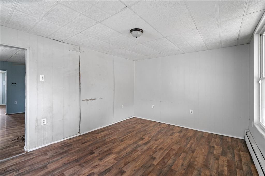 1203 Cunningham Avenue New Castle, PA 16101 - Photo 3 of 27