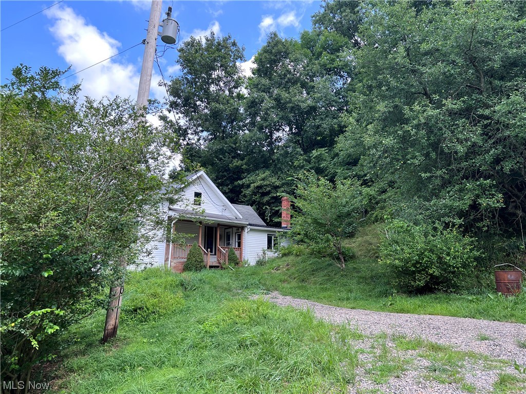 29700 Covered Bridge Road Freeport, OH 43973 - Photo 2 of 30 Gallery Image 2
