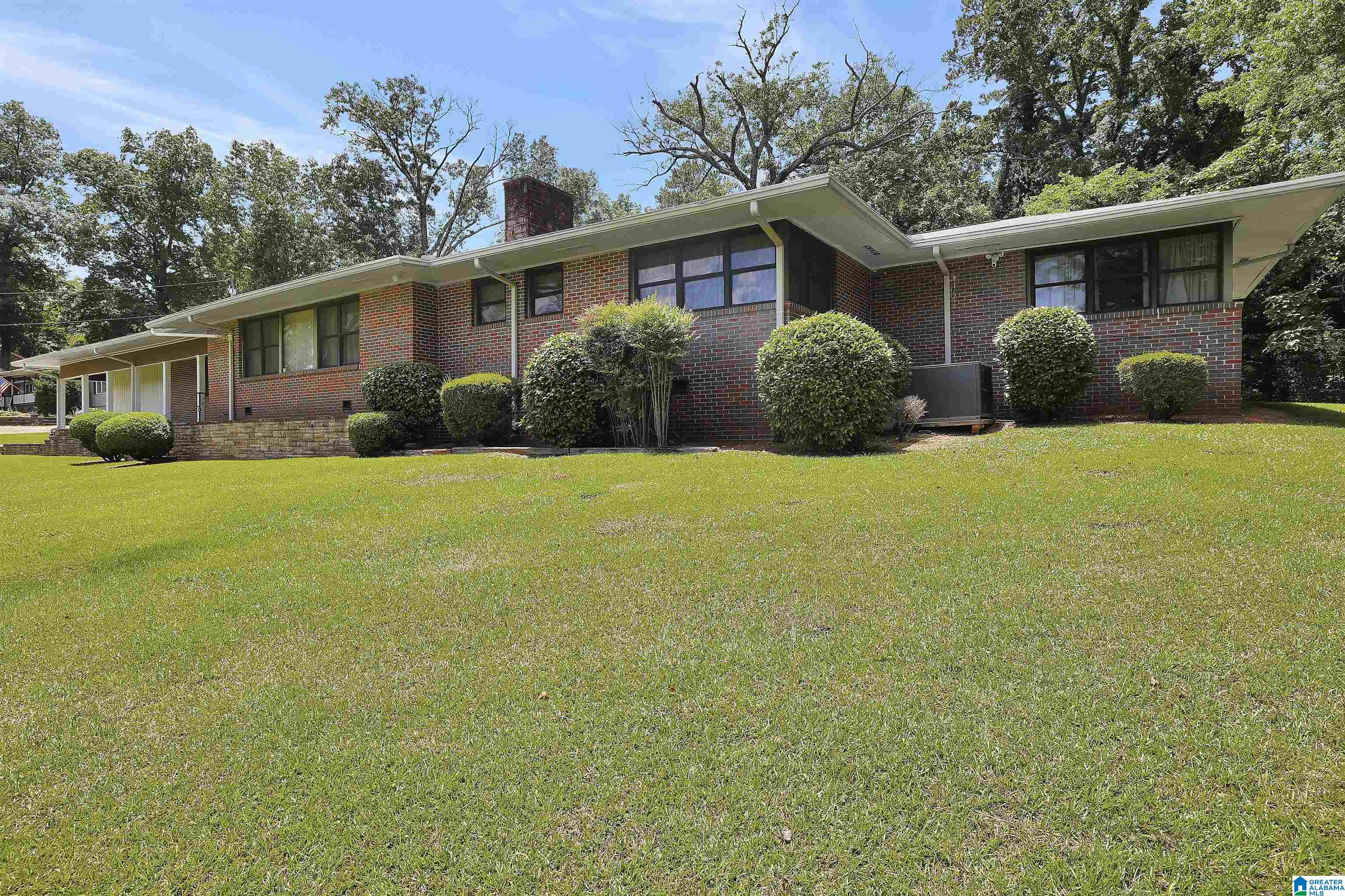 624 Ridge Top Circle Birmingham, AL 35206 - Photo 7 of 33