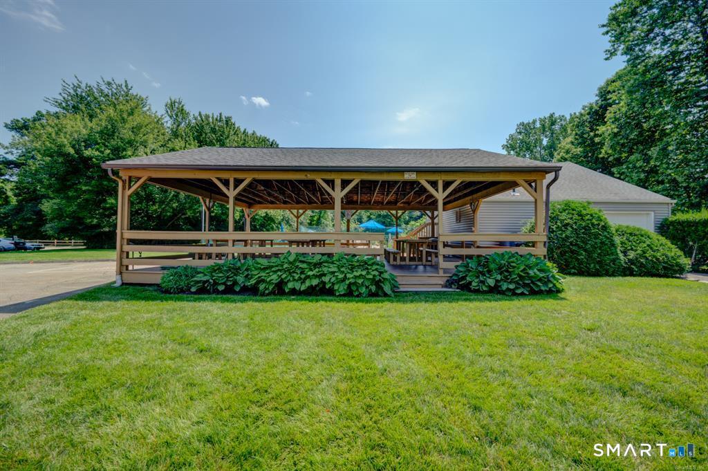 112 East Gate Lane, Unit 112 Hamden, CT 06514 - Photo 5 of 6