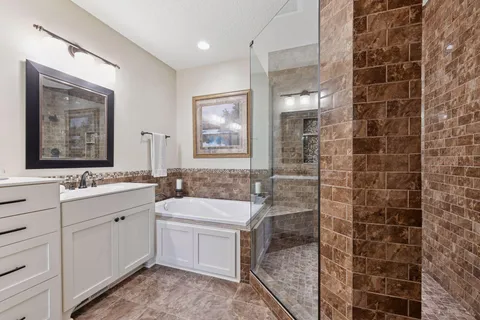 $999,999 | 25 Riley Ridge, Chanhassen, MN 55317