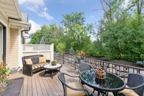 $999,999 | 25 Riley Ridge, Chanhassen, MN 55317