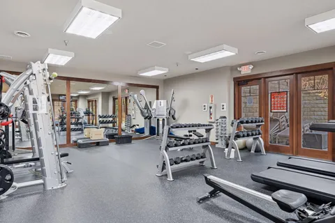 $999,999 | 25 Riley Ridge, Chanhassen, MN 55317