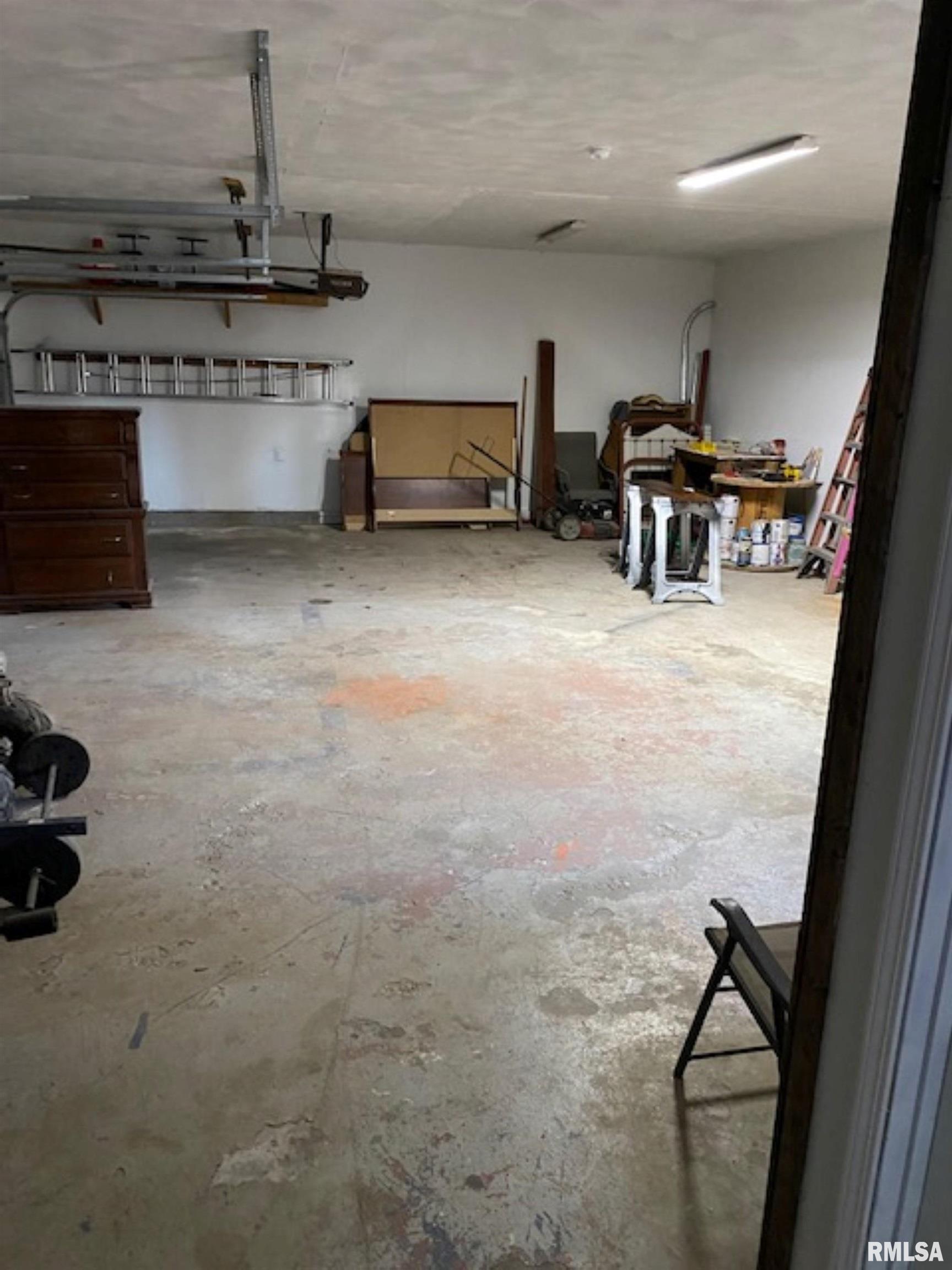 1525 Mills Cart Road Salem, IL 62881 - Photo 22 of 34 Gallery Image 22