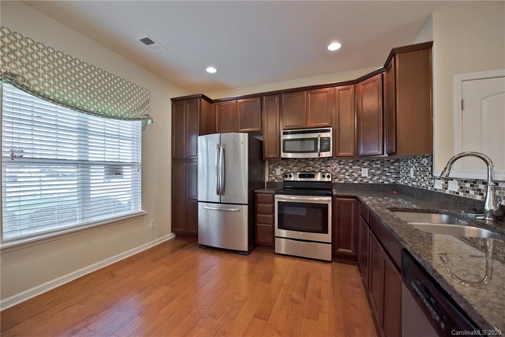 168 Limerick Road Mooresville, NC 28115 - Photo 5 of 39 Gallery Image 5