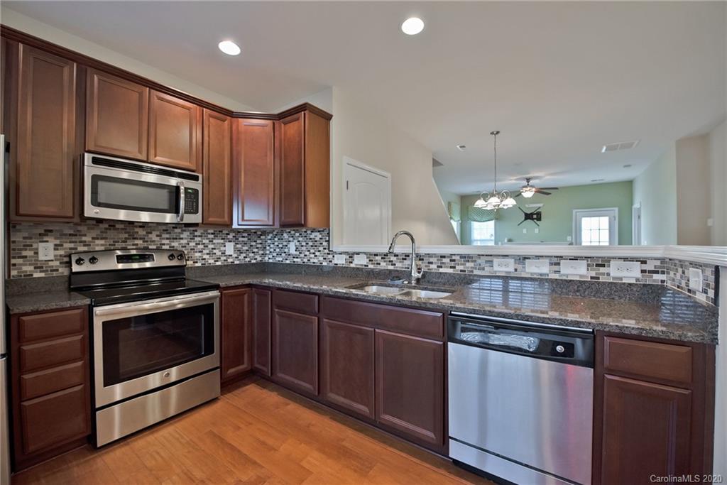 168 Limerick Road Mooresville, NC 28115 - Photo 7 of 39 Gallery Image 7