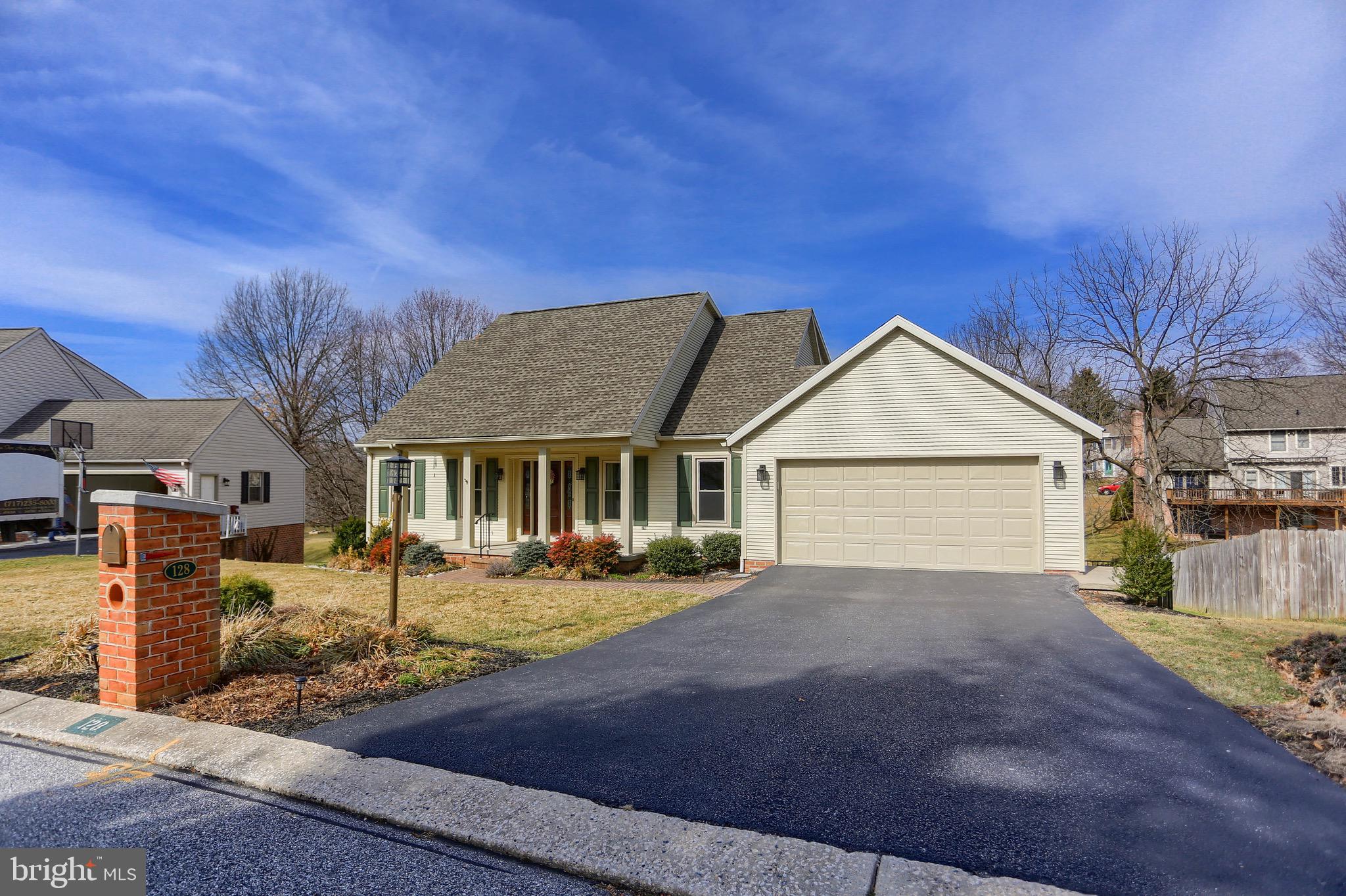 128 Lexington Road York, PA 17402 - Photo 44 of 47