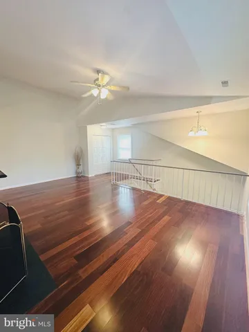 $325,000 | 10407 Paradise Court, Manassas, VA 20109