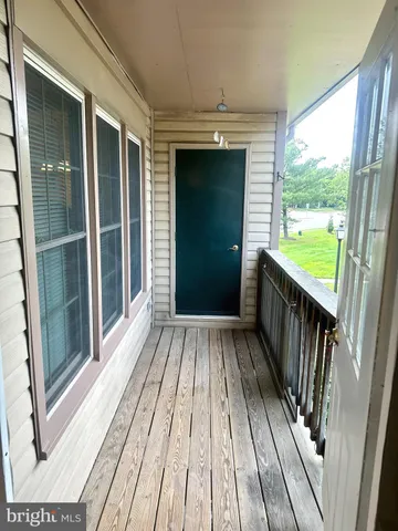 $325,000 | 10407 Paradise Court, Manassas, VA 20109