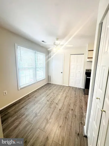 $325,000 | 10407 Paradise Court, Manassas, VA 20109