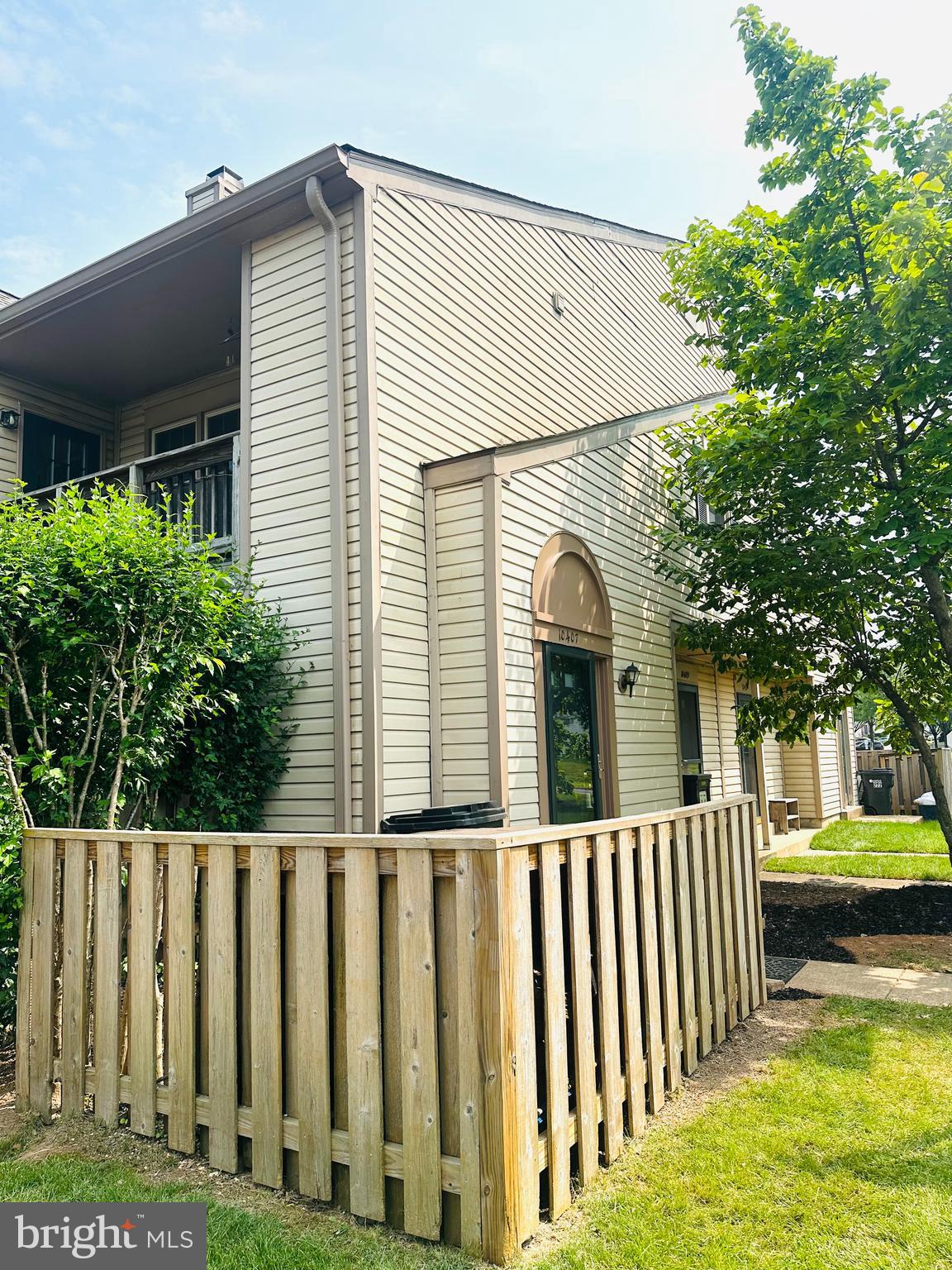 10407 Paradise Court Manassas, VA 20109 - Photo 2 of 38