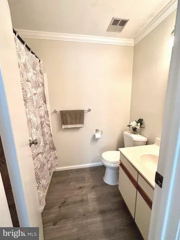 $325,000 | 10407 Paradise Court, Manassas, VA 20109