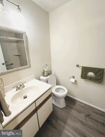 $325,000 | 10407 Paradise Court, Manassas, VA 20109