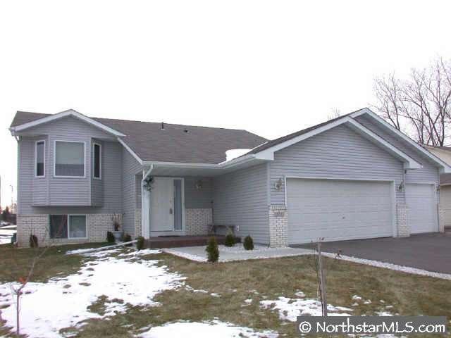 333 Rosedale Road Northeast Minneapolis, MN 55432 - Photo 1 of 1 Gallery Image 1