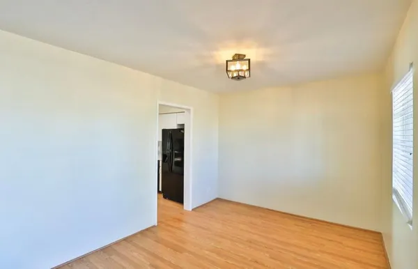 $2,340 | 2421 West Anderson Drive, Phoenix, AZ 85023