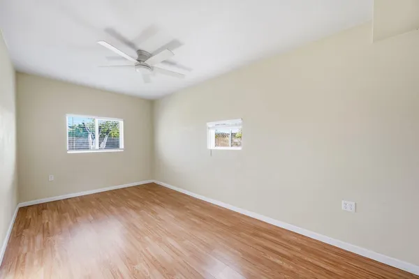$2,399 | 2421 West Anderson Drive, Phoenix, AZ 85023