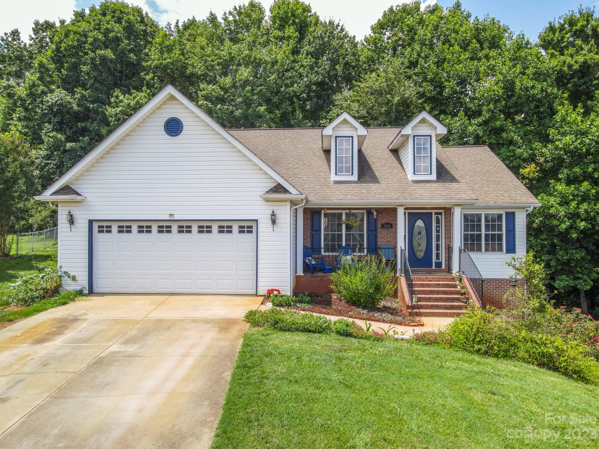 1806 Pipers Ridge Circle Conover, NC 28613 - Photo 1 of 29 Gallery Image 1