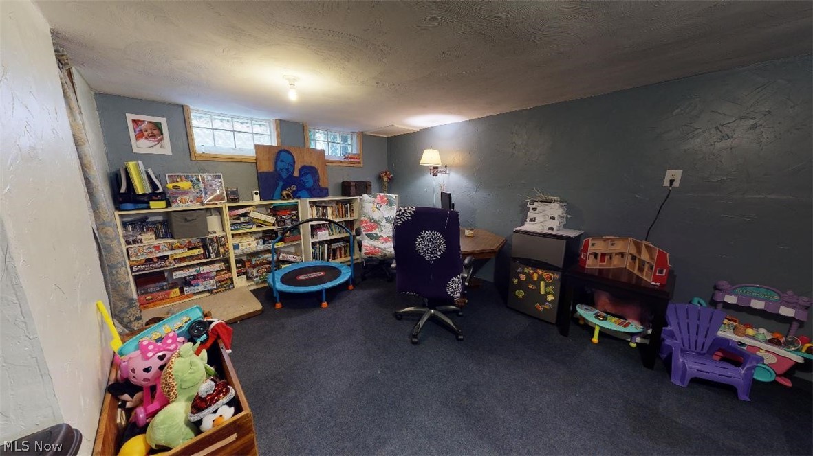 4486 Laurel Road Cleveland, OH 44121 - Photo 19 of 24