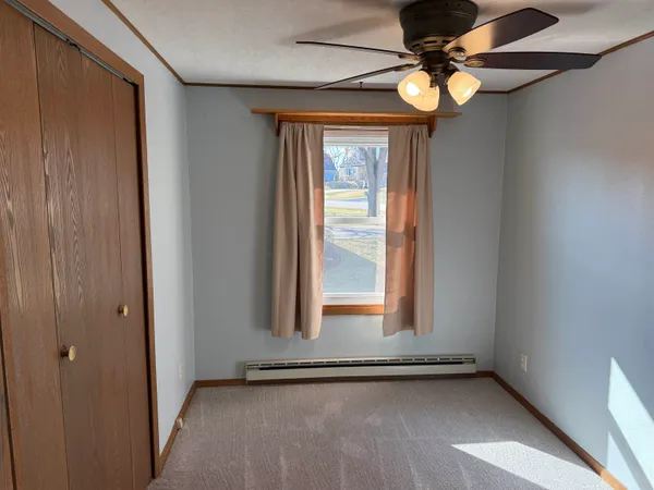 $239,900 | 2173 Eagle Drive, Freeport, IL 61032