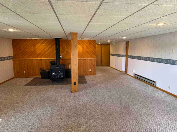 $239,900 | 2173 Eagle Drive, Freeport, IL 61032
