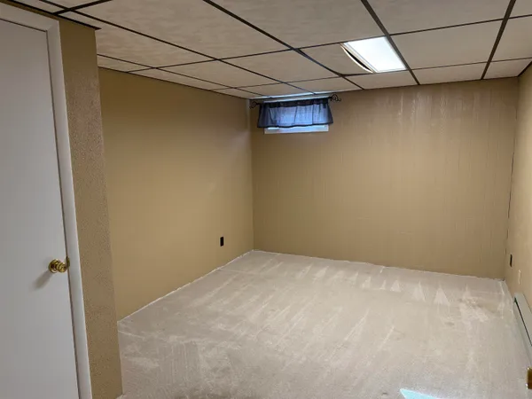 $239,900 | 2173 Eagle Drive, Freeport, IL 61032