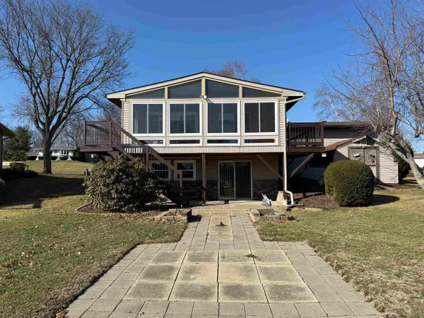 $239,900 | 2173 Eagle Drive, Freeport, IL 61032