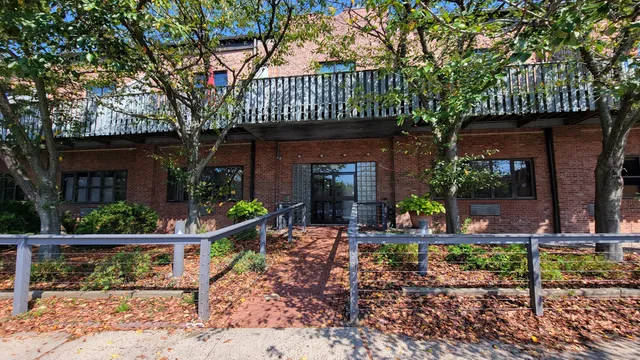 $2,400 | 149 Water Street, Unit 21, Norwalk, CT 06854