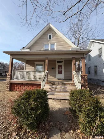 $1,499 | 2403 North Peoria Avenue, Peoria, IL 61603