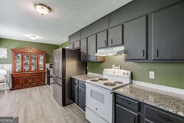 $1,750 | 2193 Kings Forest Drive Southeast, Conyers, GA 30013