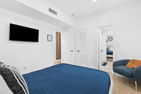 $1,200,000 | 615 Southeast 11th Avenue, Fort Lauderdale, FL 33301