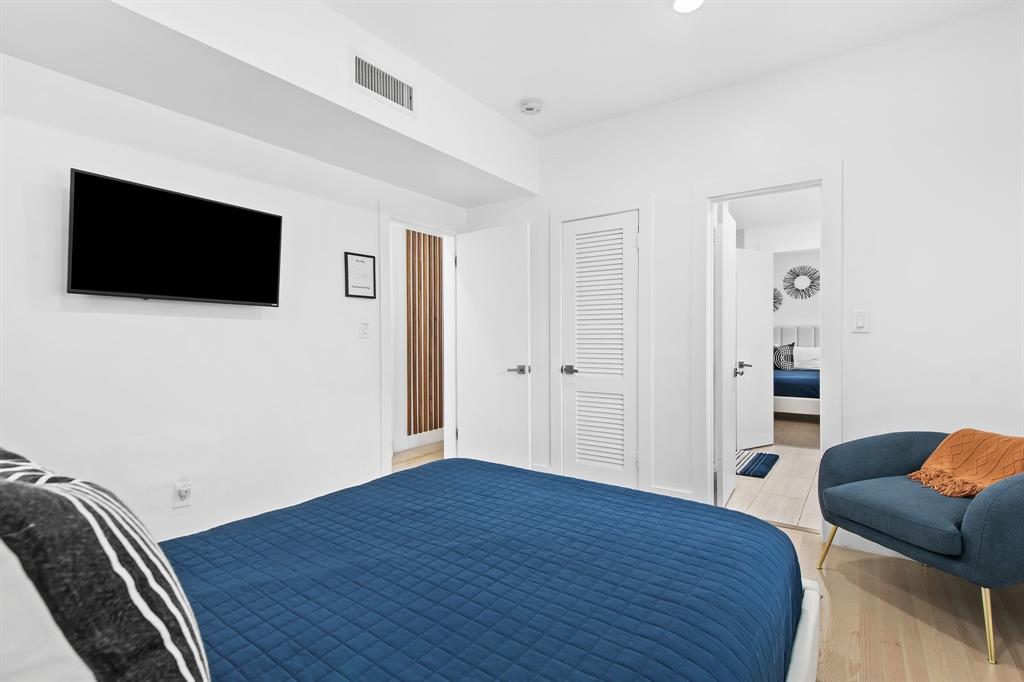 615 Southeast 11th Avenue Fort Lauderdale, FL 33301 - Photo 19 of 25