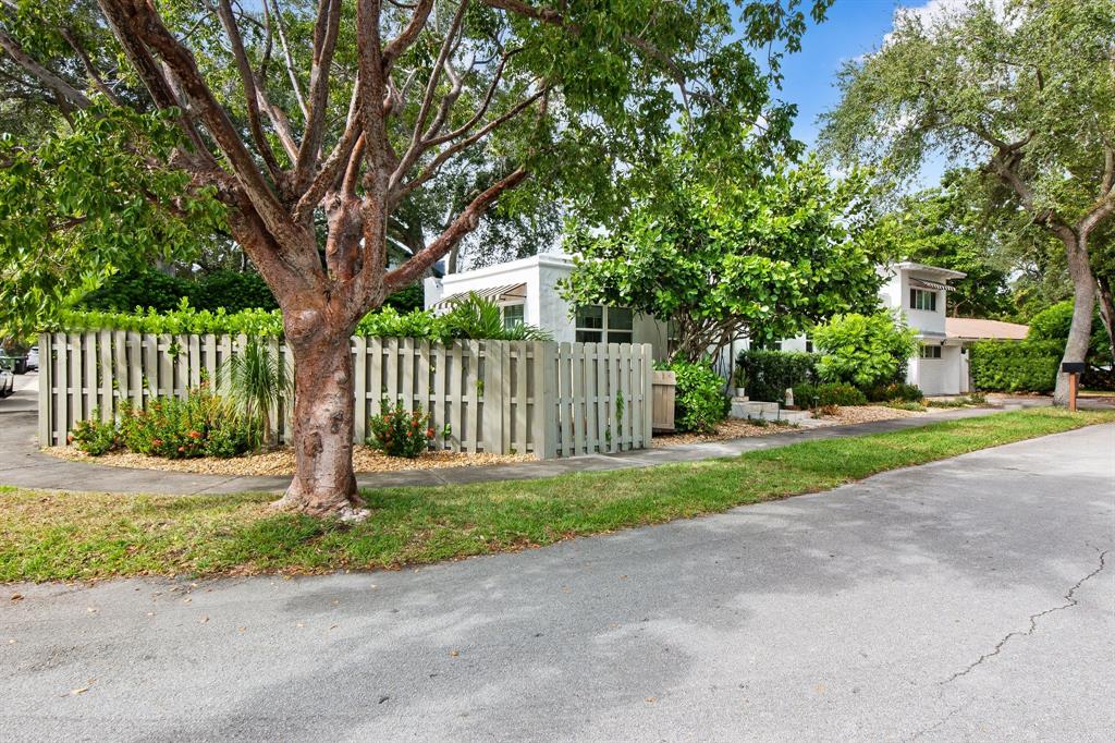 615 Southeast 11th Avenue Fort Lauderdale, FL 33301 - Photo 25 of 25