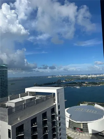 $3,500 | 159 Northeast 6th Street, Unit 4811, Miami, FL 33132