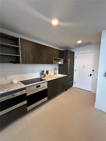 $3,500 | 159 Northeast 6th Street, Unit 4811, Miami, FL 33132