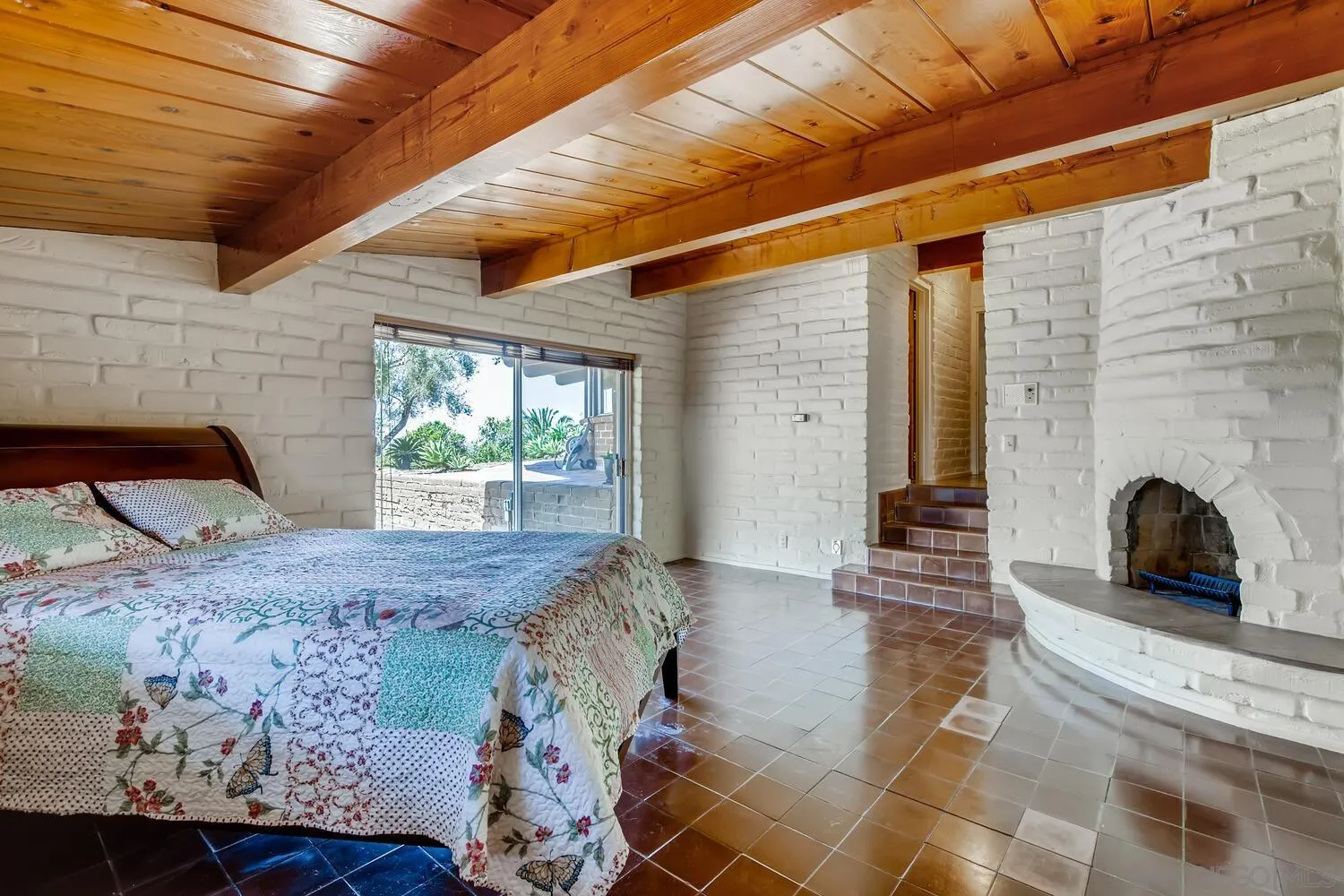 14565 High Valley Road Poway, CA 92064 - Photo 14 of 28 a bedroom with a bed and a window