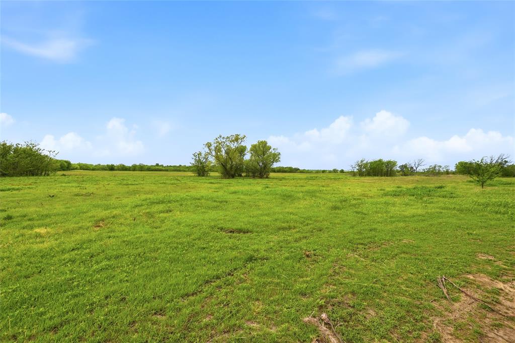 656 Southeast Loop Sherman, TX 75092 - Photo 9 of 24