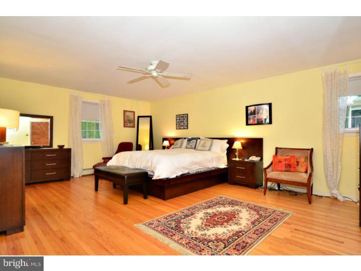 568 West Valley Road Wayne, PA 19087 - Photo 9 of 24 Bedroom - Main