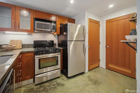 $799,000 | 200 Townsend Street, Unit 28, San Francisco, CA 94107