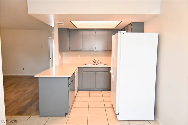 $1,200 | 2241 North Jones Boulevard, Unit 4, Las Vegas, NV 89108