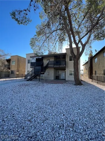 $1,200 | 2241 North Jones Boulevard, Unit 4, Las Vegas, NV 89108