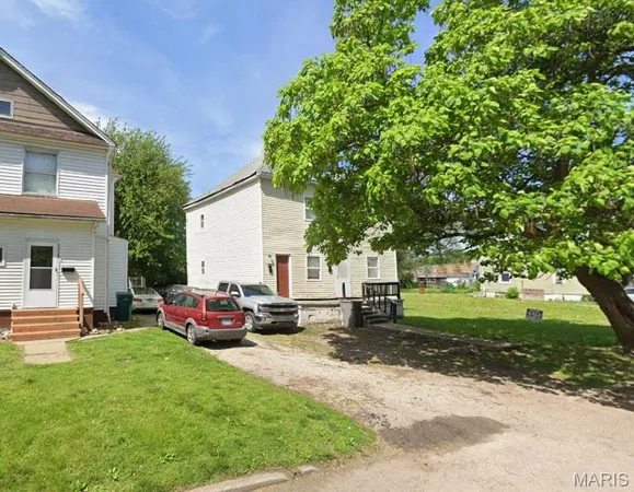 $15,000 | 3312 Market Avenue, East St. Louis, IL 62207