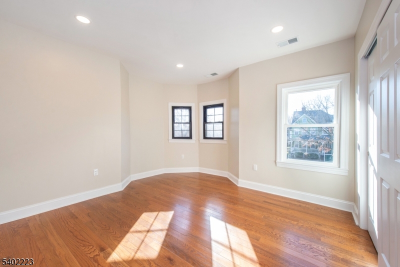 50 Grand Avenue Ridgefield Park, NJ 07660 - Photo 30 of 35