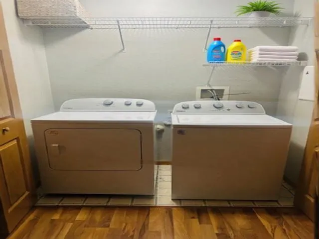 $289,999 | 1321 Lake Drive West, Unit 218, Chanhassen, MN 55317