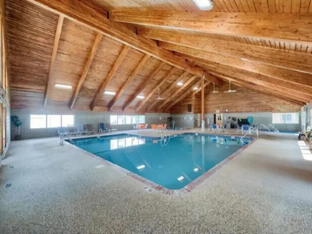 $289,999 | 1321 Lake Drive West, Unit 218, Chanhassen, MN 55317