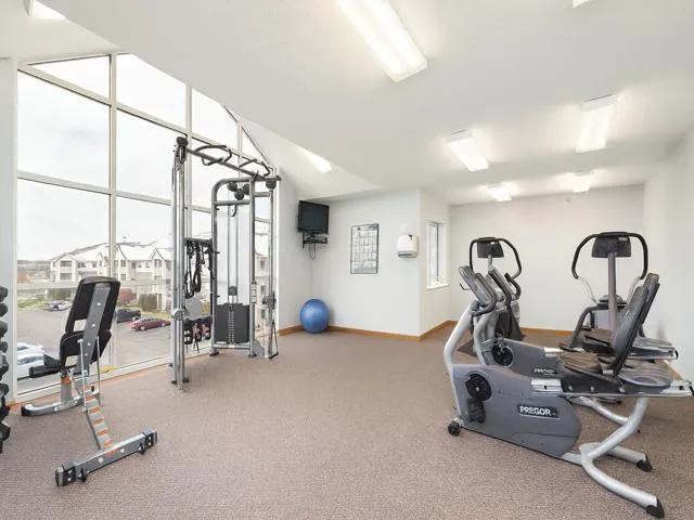 $289,999 | 1321 Lake Drive West, Unit 218, Chanhassen, MN 55317